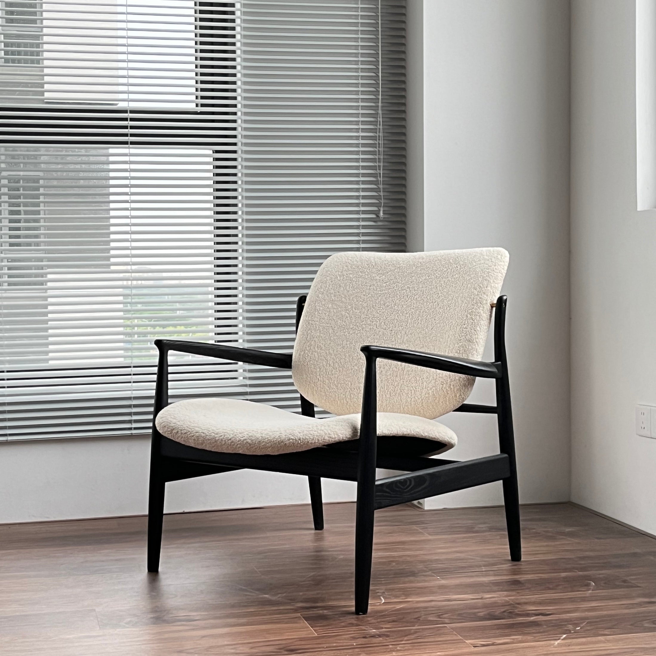 Fresco armchair