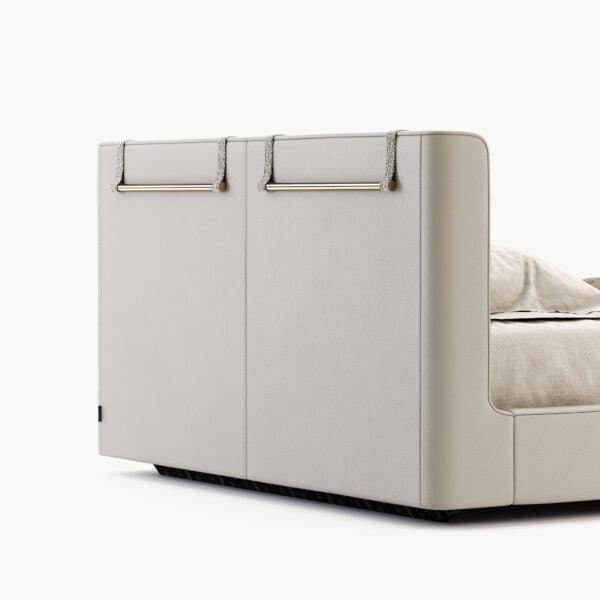 Kelsi bedframe