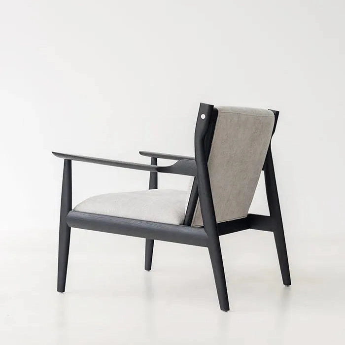 Maxim leather armchair