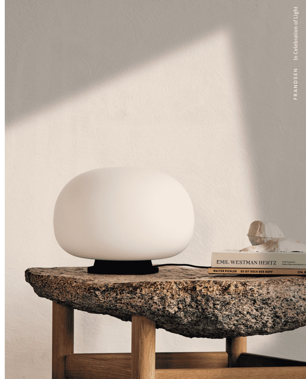 Supernate Table Lamp